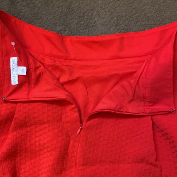 NY&Co Red Skirt - Picture 3 of 9